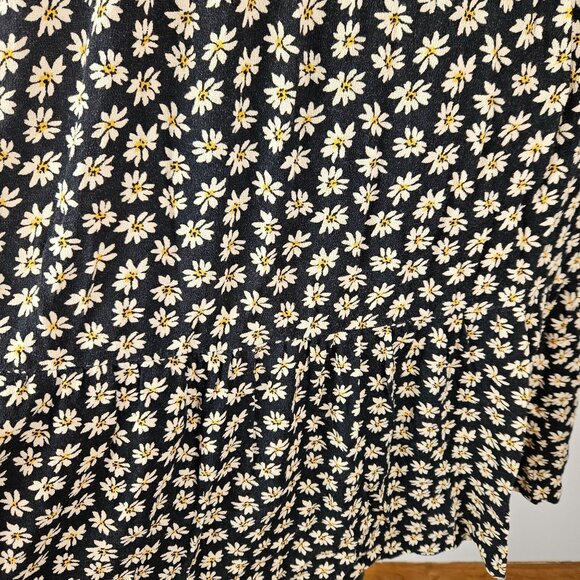 American Eagle Outfitters Skater Babydoll Mini Dress Womens Size S/P Floral - Picture 9 of 10